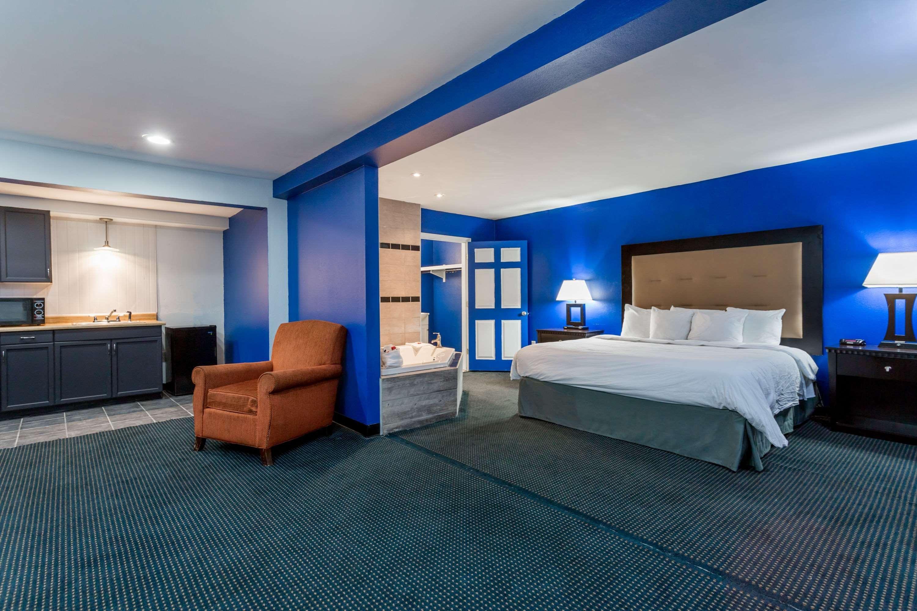 Days Inn Salisbury Dış mekan fotoğraf