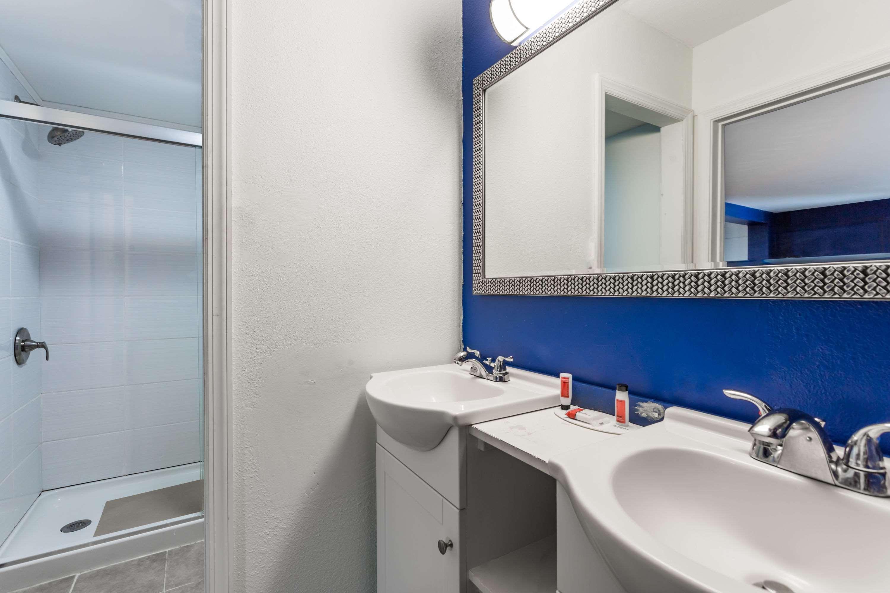 Days Inn Salisbury Dış mekan fotoğraf