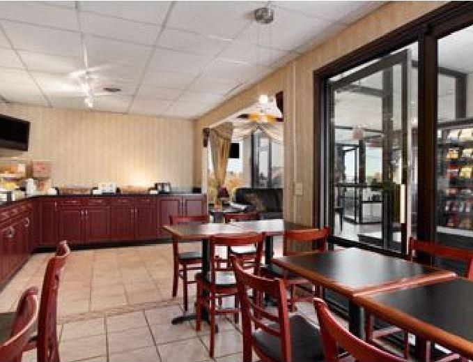 Days Inn Salisbury Dış mekan fotoğraf