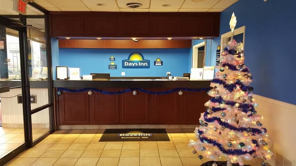 Days Inn Salisbury Dış mekan fotoğraf